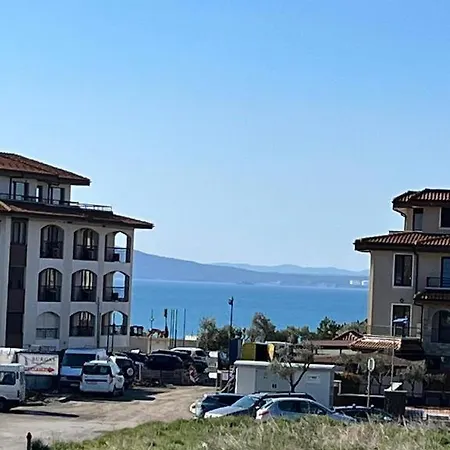 2025 New Luxury In Sarafovo Appartamento